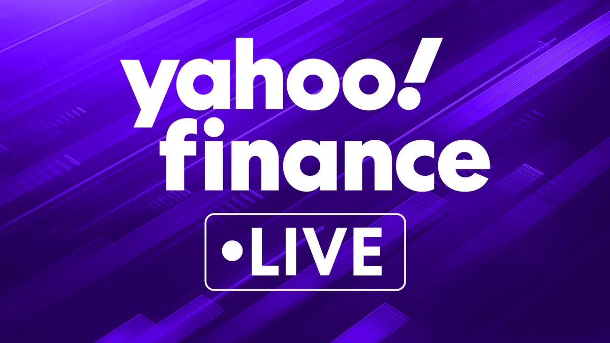 Thị trường chứng khoán hôm nay: Tạm dừng với Dow, S&P 500, Nasdaq