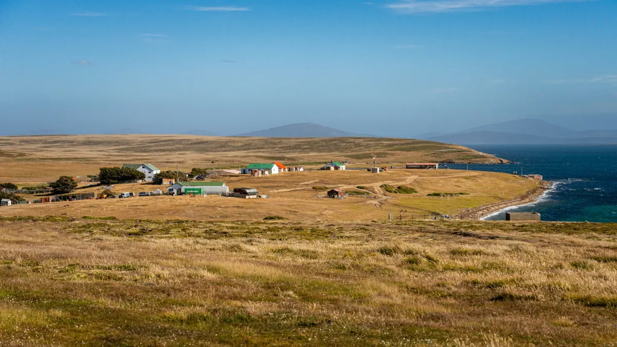 Argentina dọa kiện Anh vì khai thác dầu tại đảo Falkland