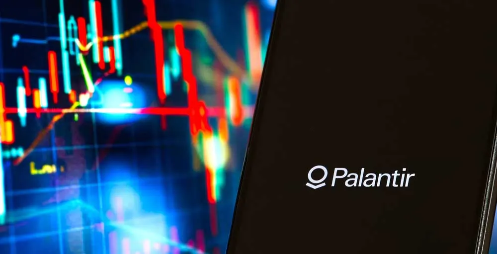 Palantir và Freeport bứt phá điểm mua, dẫn dắt thị trường