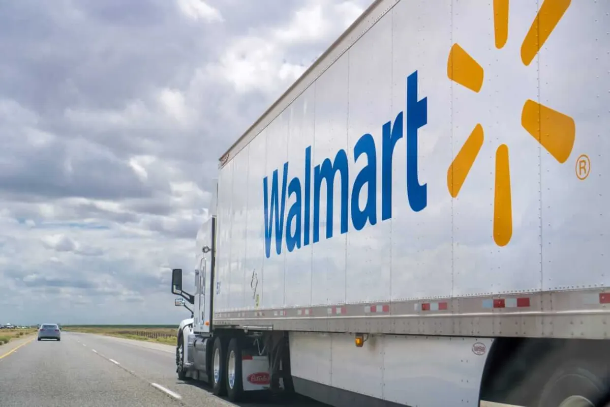 Kết quả Q2 Walmart: Thử thách chuỗi 54 năm trả cổ tức
