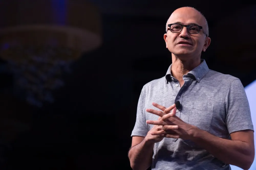 Đầu tư 10.000 USD vào Microsoft khi Nadella lên CEO