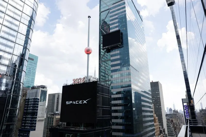 Cổ phiếu công nghệ Mỹ giảm, SpaceX tiếp tục trượt dốc