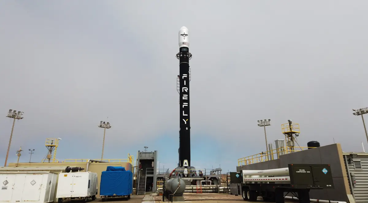 SpaceX nhắm doanh thu 100 tỷ USD tháng 12: Phân tích