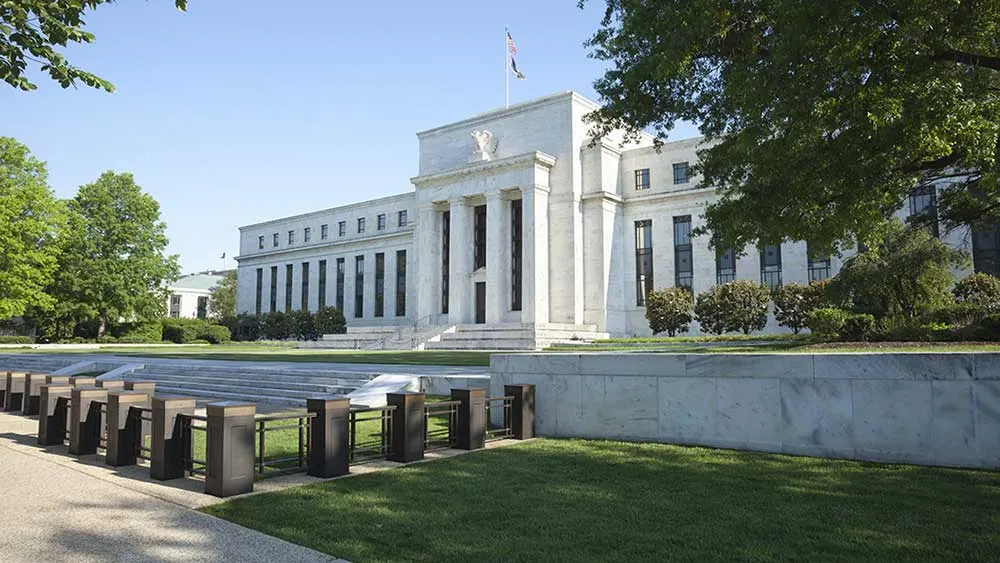 Dow Jones Futures: Fed, Dầu, Lợi Suất Ảnh Hưởng Cổ Phiếu; Apple, Moderna Được Mua