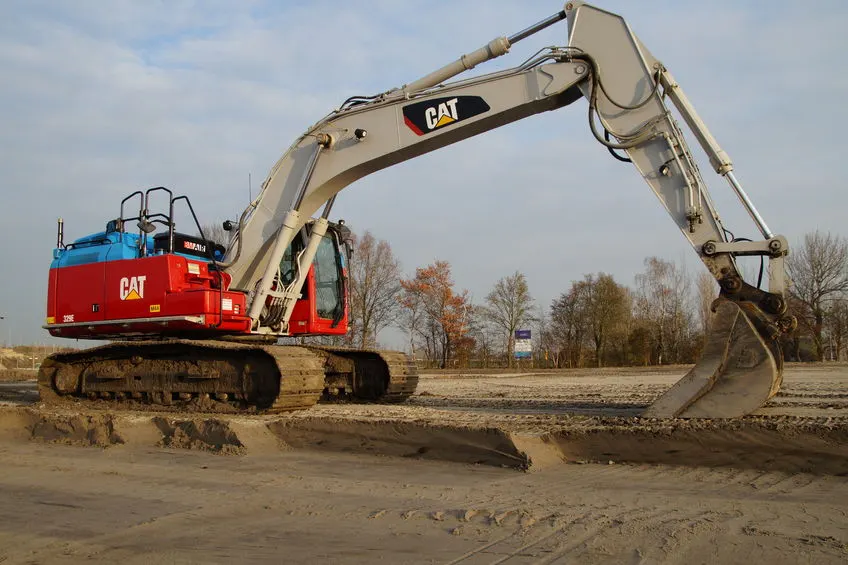 Cổ phiếu Caterpillar (CAT): Tăng cổ tức & mua lại cổ phiếu