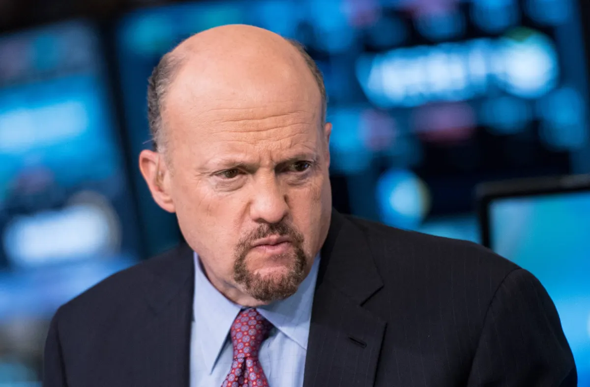 Jim Cramer: Cổ phiếu bộ nhớ vẫn là 'mỏ vàng' nhờ AI