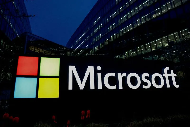 Microsoft chi 2,5 tỷ USD lập công ty tư vấn AI mới