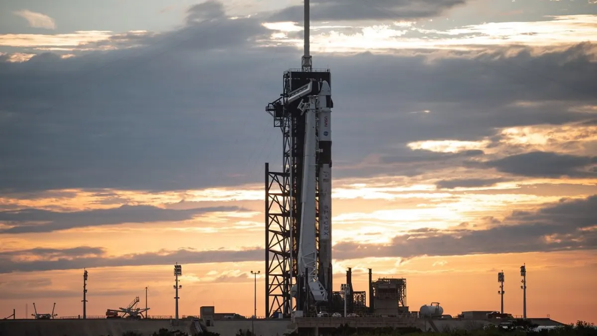 Cổ phiếu SpaceX ngược dòng tăng giá sau ngày mở khóa
