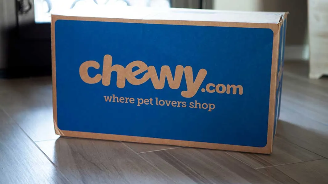 Cổ phiếu Chewy tăng mạnh nhờ doanh thu vượt dự báo