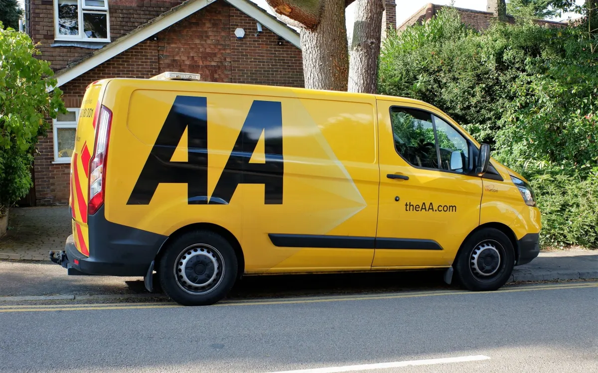 Allianz nhắm thâu tóm AA £5 tỷ: Thương hiệu Anh đổi chủ?