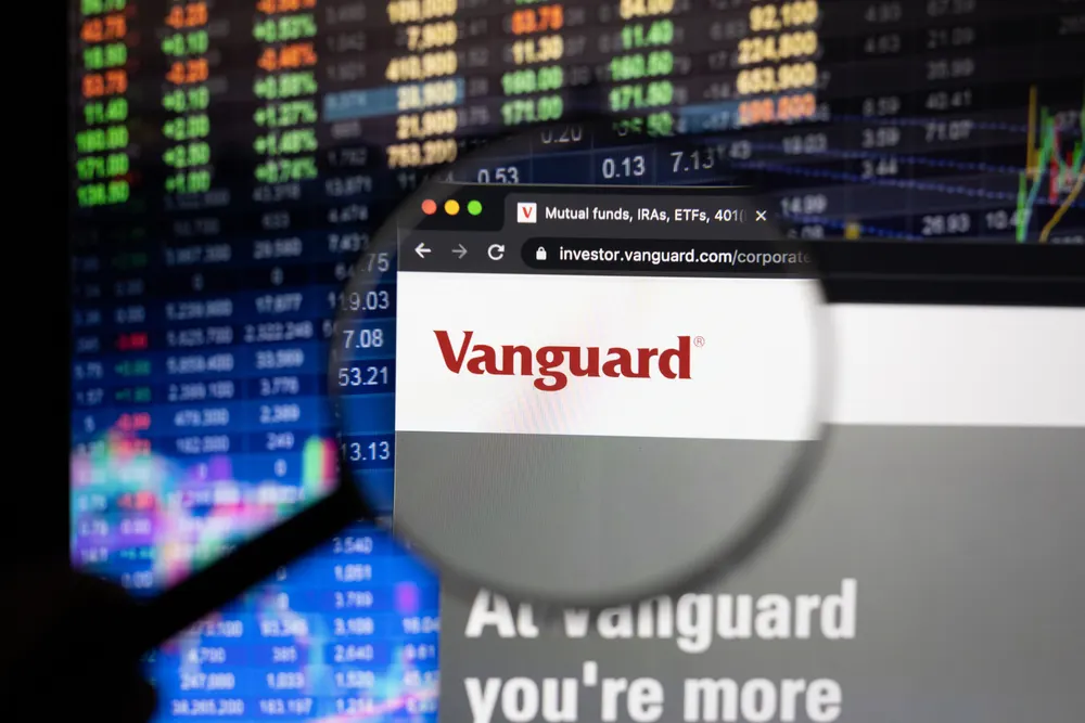 VTI vs VOO: ETF nào tối ưu cho danh mục đầu tư?
