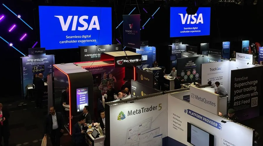 Dữ liệu Visa hỗ trợ tín dụng 2,5 tỷ USD thẻ stablecoin