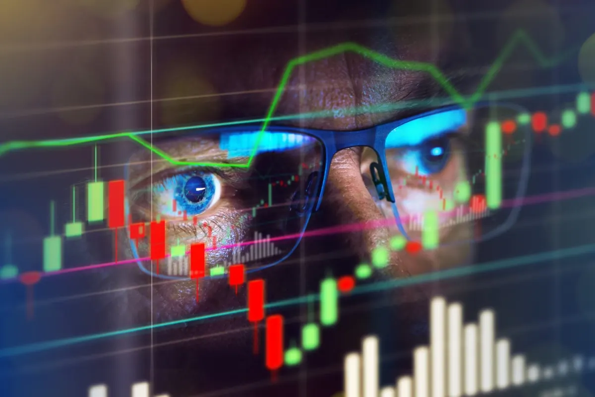 Dự báo XRP lên $15: Phân tích của chuyên gia Javon Marks