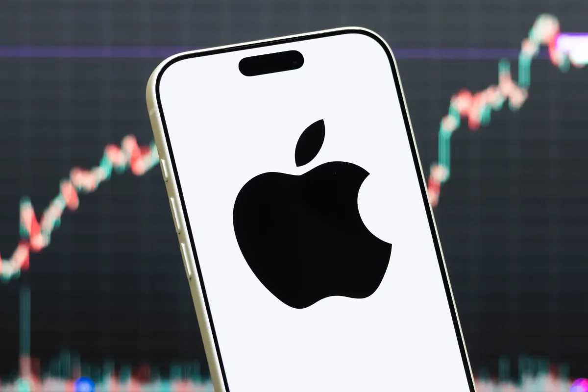 Apple đạt vốn hóa 5.000 tỷ USD: Cột mốc lịch sử