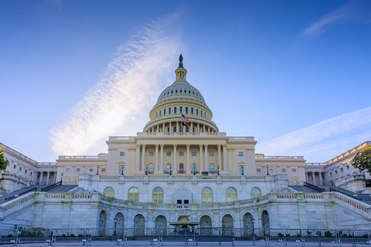 The Clarity Act: Bảo vệ người tiêu dùng hàng đầu