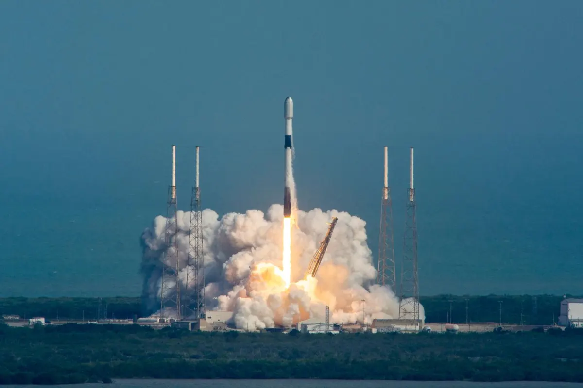 SpaceX bốc hơi 600 tỷ USD trong 3 ngày vì đầu tư AI