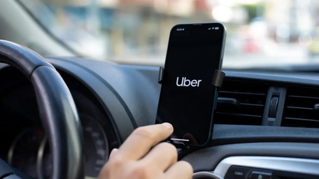 Uber thâu tóm Delivery Hero với giá 14,8 tỷ USD