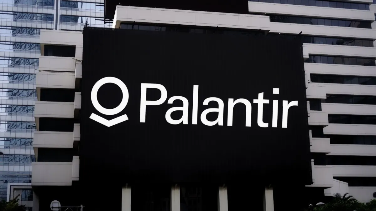 Cổ phiếu Palantir (PLTR): Wall Street chọn mua hay bán?