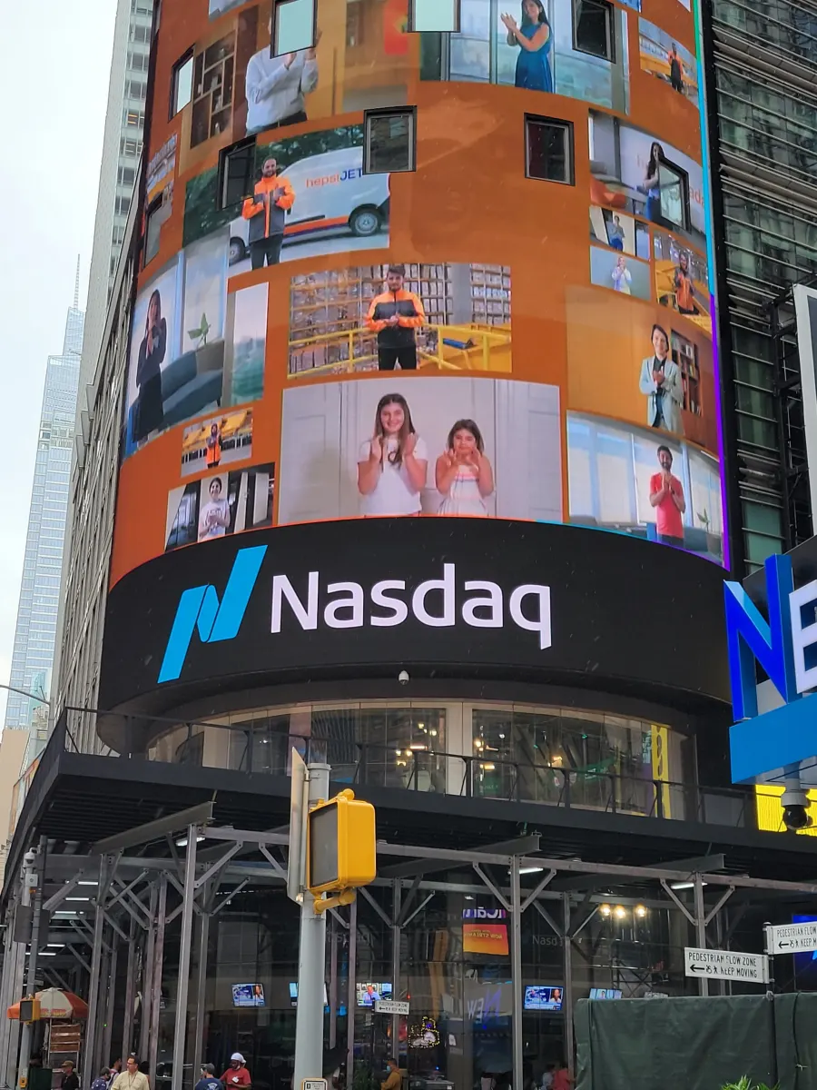 Nasdaq và ICE: Cuộc đua AI và Dữ liệu Tín dụng Tư nhân