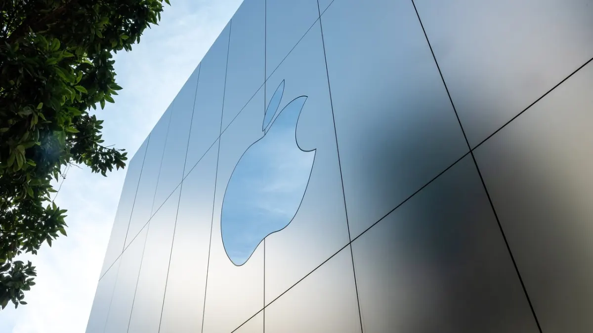 Apple đối mặt kiện tụng 2,7 tỷ USD tại Anh vì quy định theo dõi ứng dụng