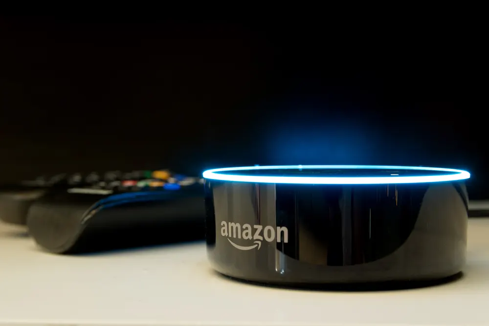 Amazon Hợp Tác ThunderSoft Đưa AI Giọng Nói Lên Ô Tô