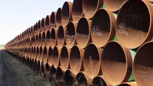 TotalEnergies đầu tư đường ống dầu tránh eo biển Hormuz