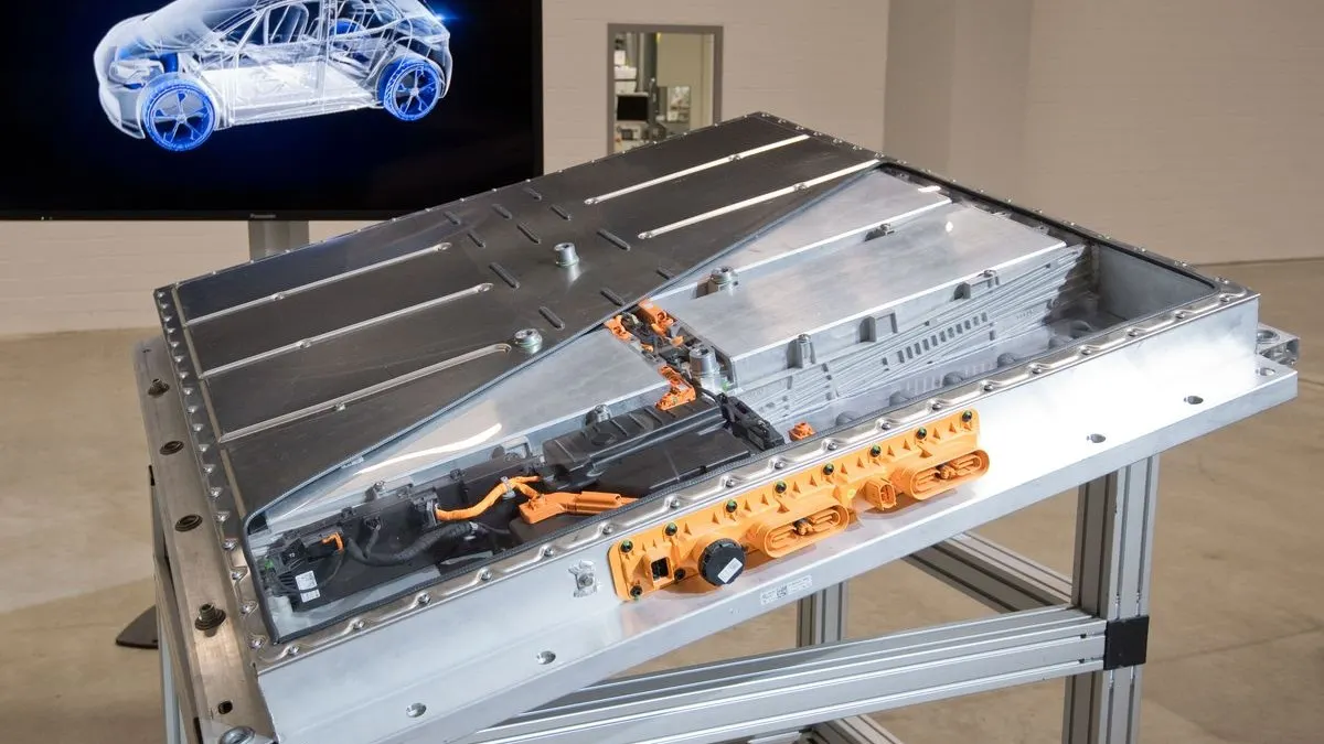 GM và Ford biến pin EV thừa thành cơ hội lưu trữ năng lượng