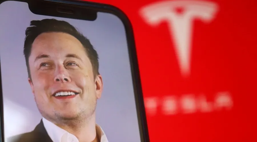 Tesla phá vỡ hỗ trợ chính sau lợi nhuận, chi tiêu AI giảm tiền mặt