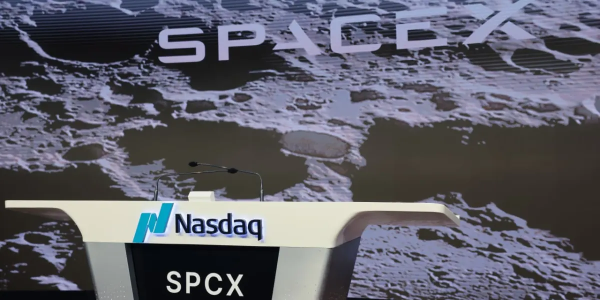 Rủi ro từ ETF đòn bẩy qua biến động cổ phiếu SpaceX