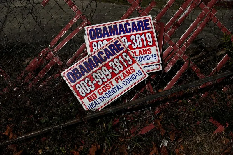 Phí bảo hiểm Obamacare Mỹ tăng mạnh sát mốc kỷ lục