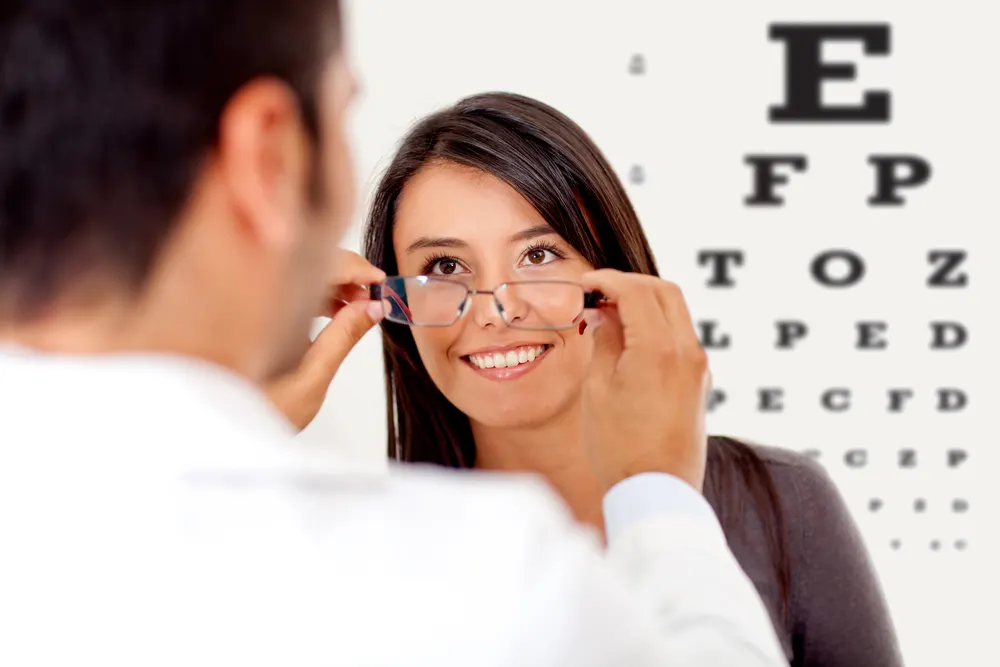 Giám đốc National Vision mua 50.000 cổ phiếu