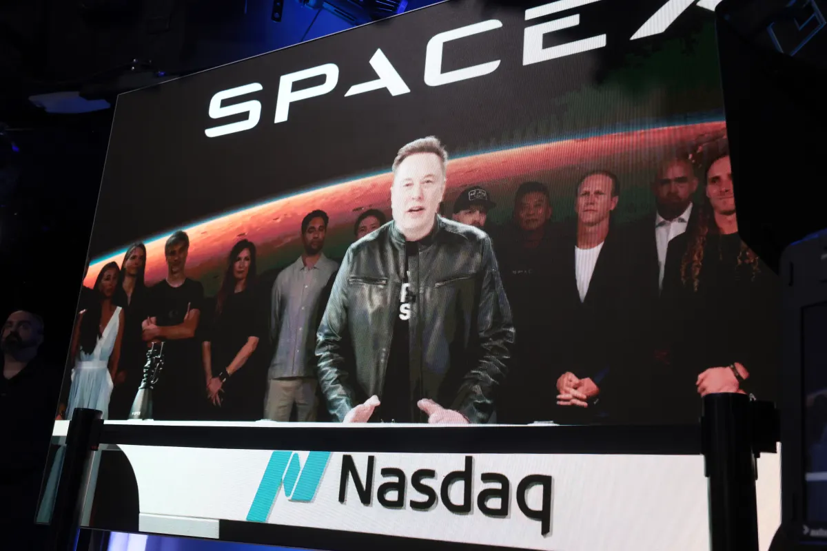 IPO kỷ lục của SpaceX: Cú hích 'điểm 10' cho Phố Wall