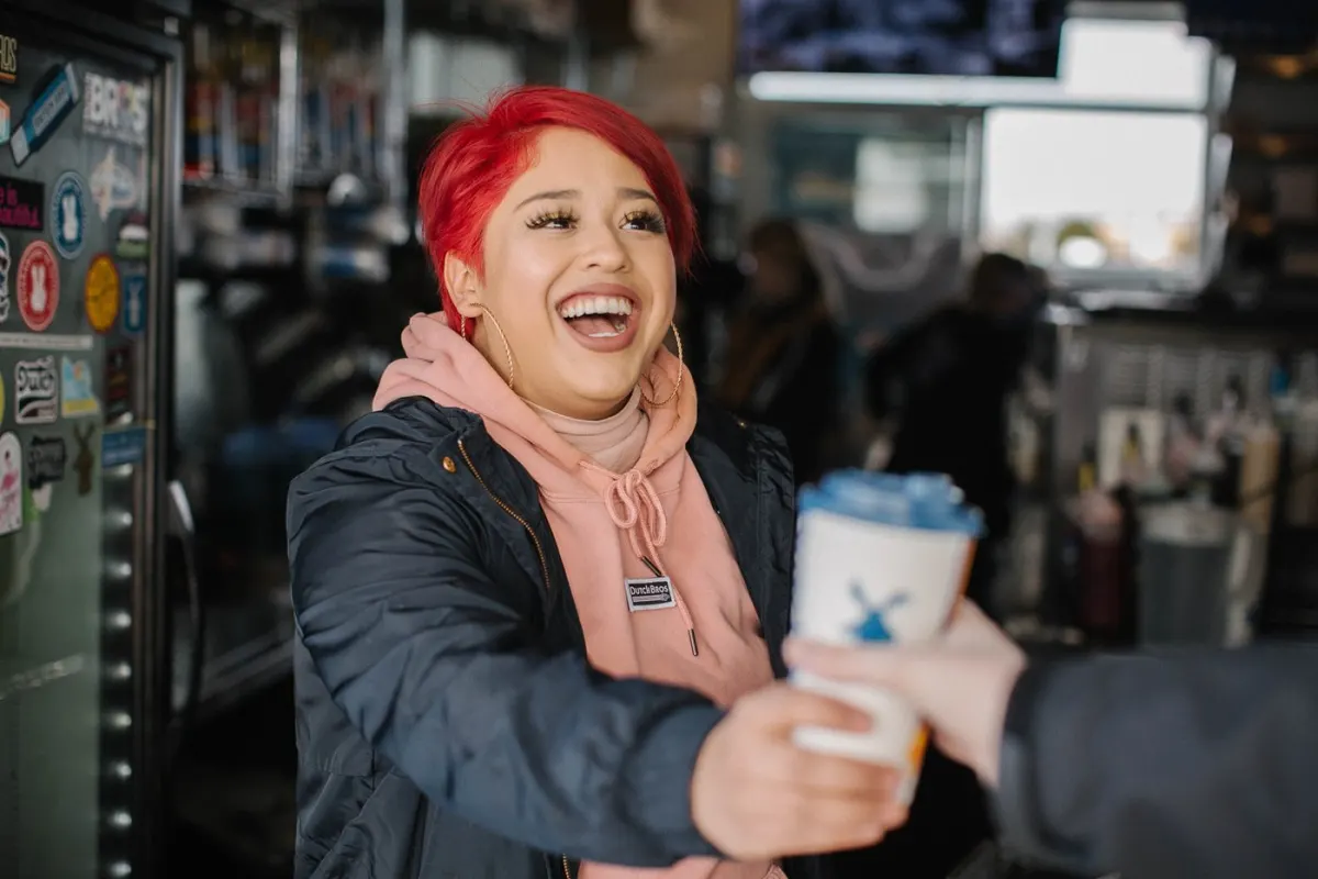 Cổ phiếu tăng trưởng đáng mua nhất hiện nay: Dutch Bros (BROS)