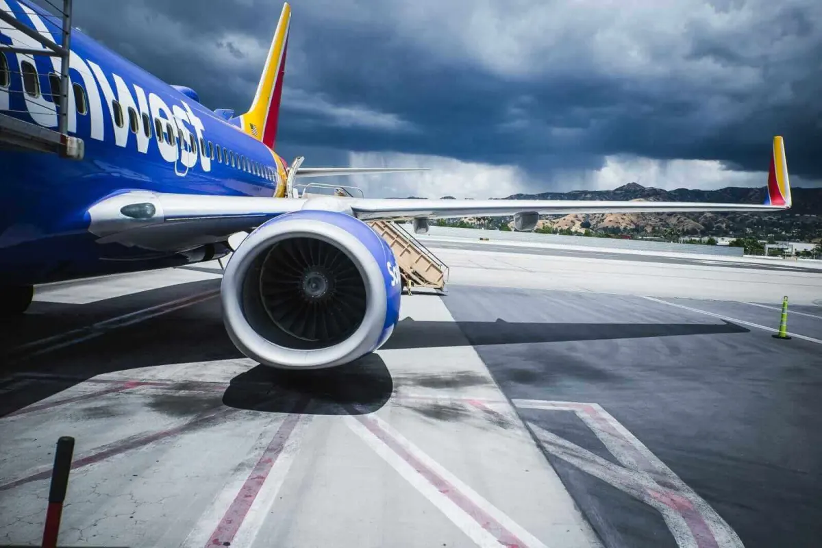 Cổ phiếu Southwest Airlines (LUV): Cơ hội đầu tư ngược chiều?