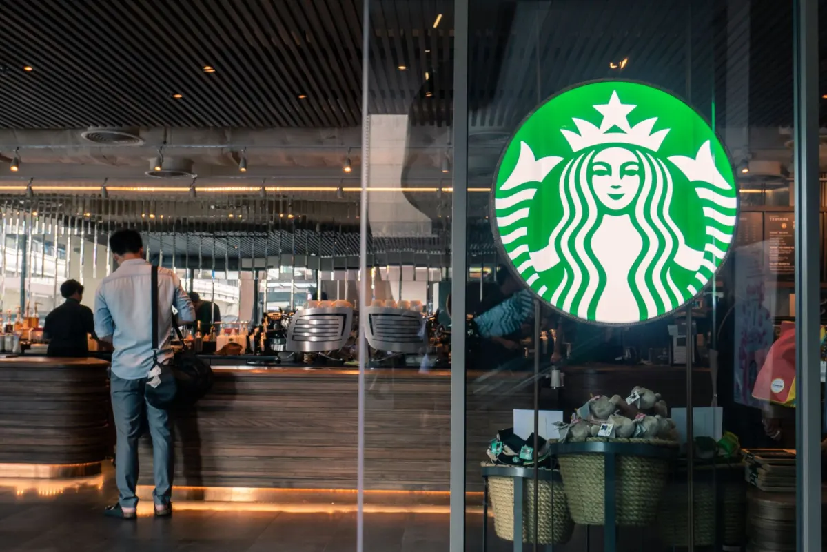 Dự Báo Thu Nhập Starbucks: Những Điều Cần Biết