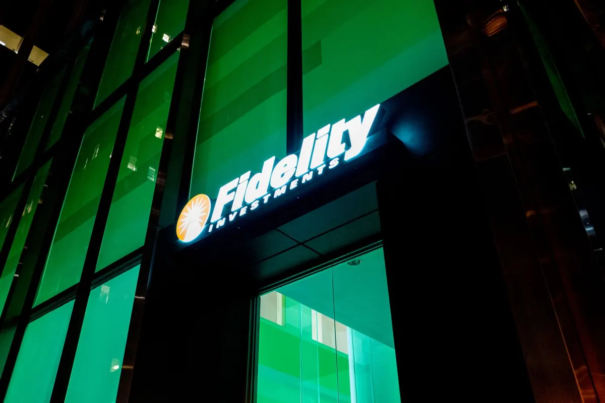 Fidelity nhảy vào cuộc đua quản lý dự trữ stablecoin