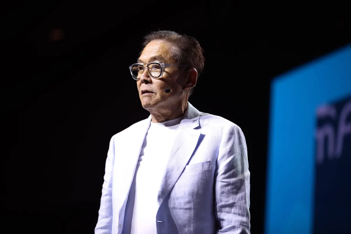 Robert Kiyosaki cảnh báo cú sụp đổ tài chính lớn nhất lịch sử