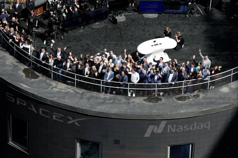 Thương vụ IPO lịch sử SpaceX: Phố Wall mở tiệc ăn mừng