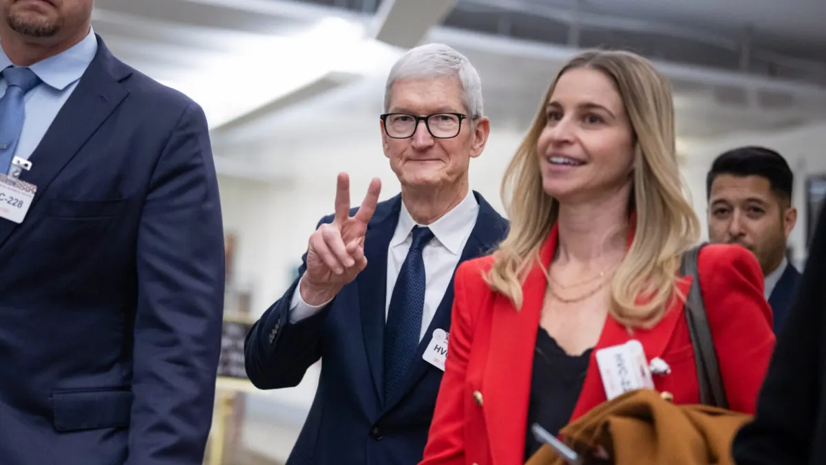 Apple áp sát Nvidia sau thương vụ 30 tỷ USD với Broadcom