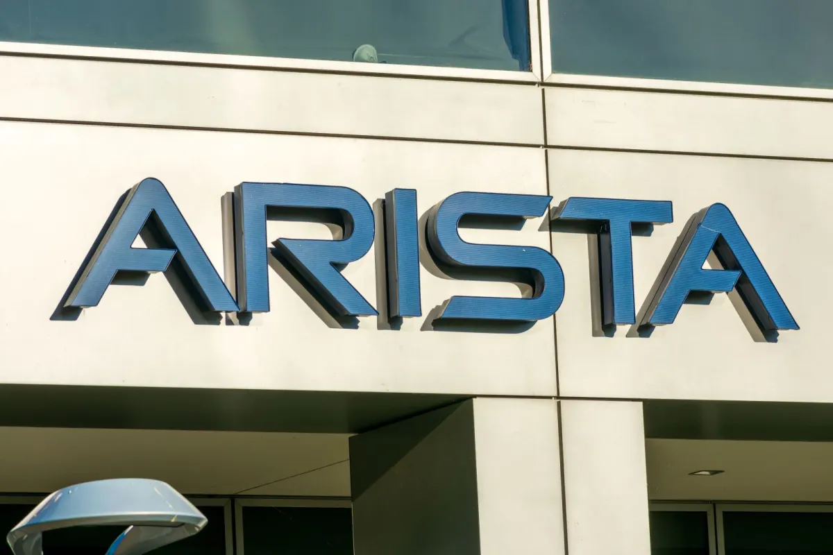 Arista Networks (ANET): Ước tính & Đánh giá nhà phân tích
