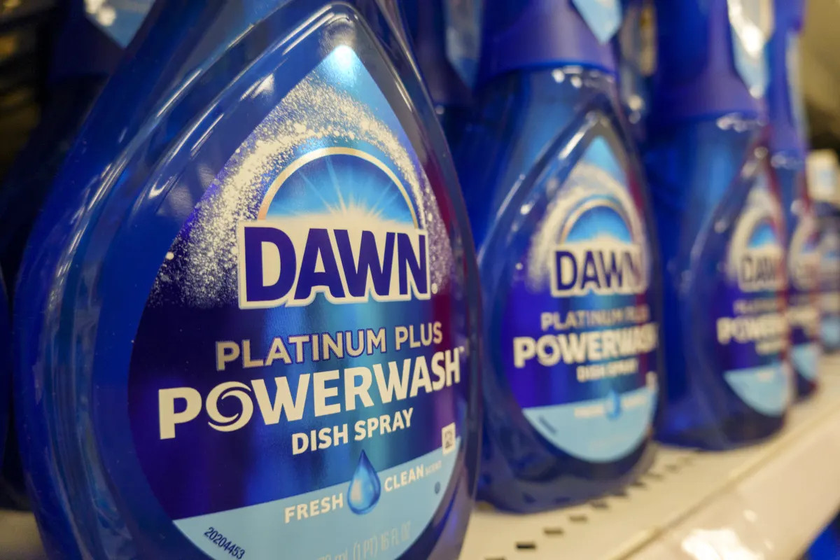 P&G vượt kỳ vọng lợi nhuận, doanh thu tăng nhờ sản phẩm giặt tẩy và gia dụng
