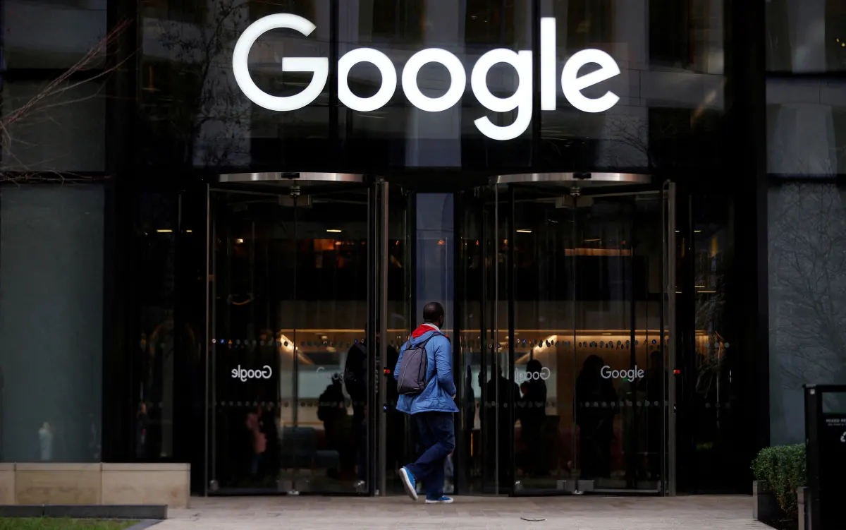 Cổ phiếu công nghệ tăng lại, Google vào rổ Dow Jones
