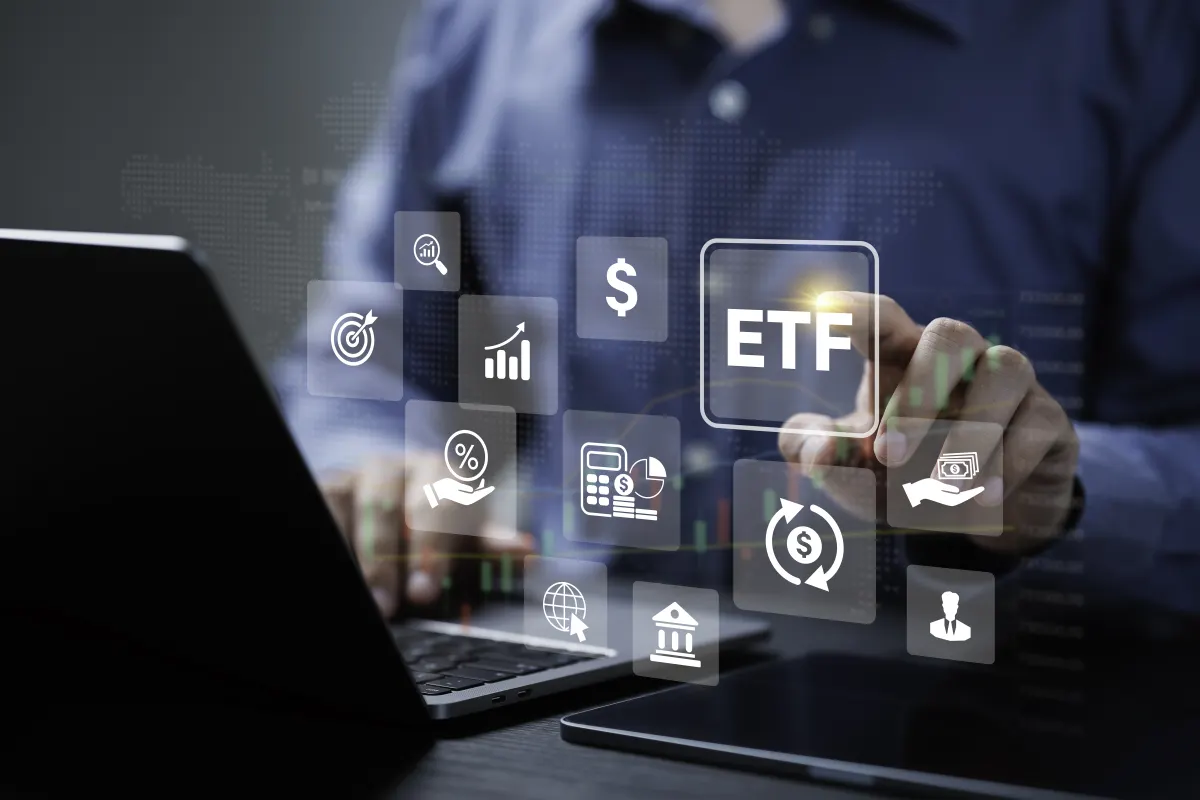 ETF Spot Bitcoin & Ethereum: So sánh sở hữu coin vs quỹ