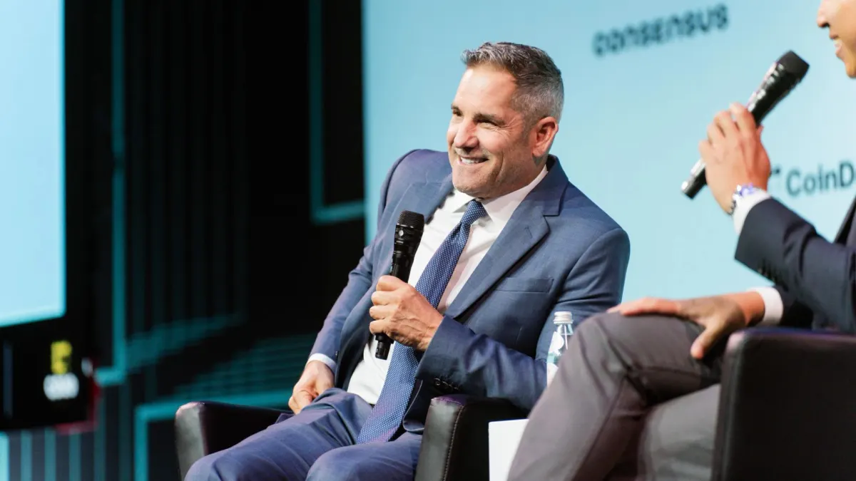 Grant Cardone mua Bitcoin bằng dòng tiền bất động sản