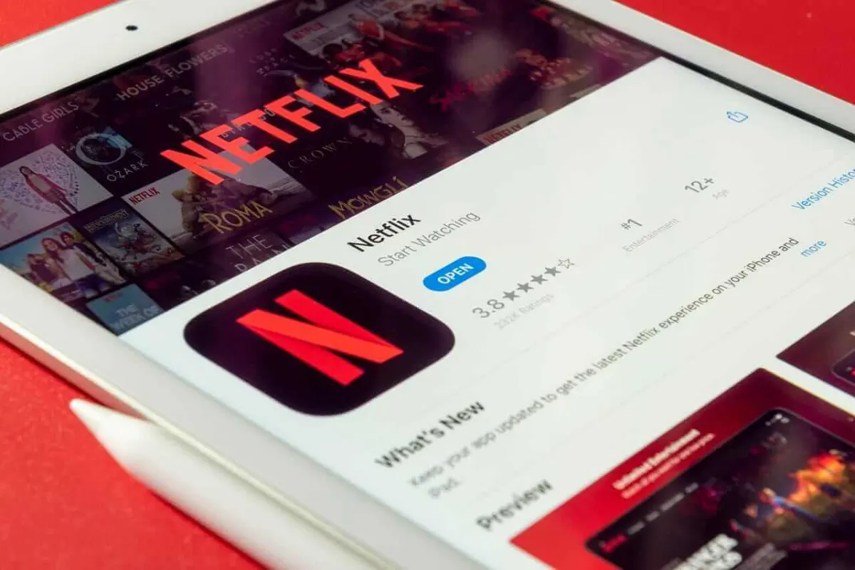 Cổ phiếu Netflix giảm sâu, FCF mạnh - NFLX có rẻ?