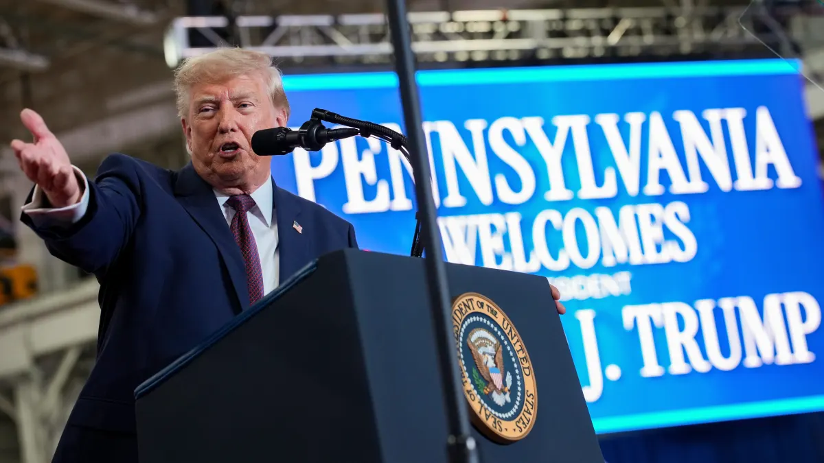 Trump gọi tên Nokia, Eli Lilly: Tác động tới cổ phiếu