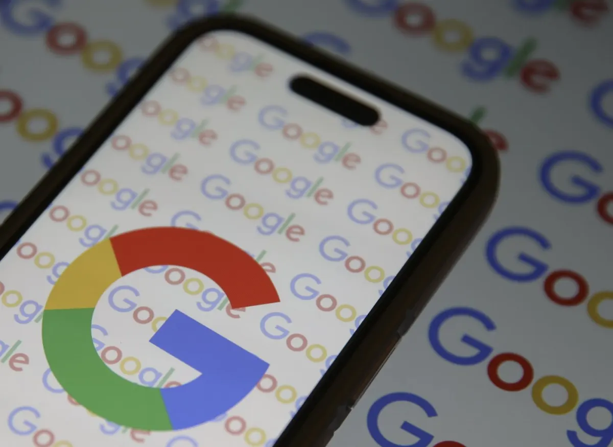 Alphabet chi 45 tỷ USD AI quý trước, dự kiến chi thêm 811 tỷ USD
