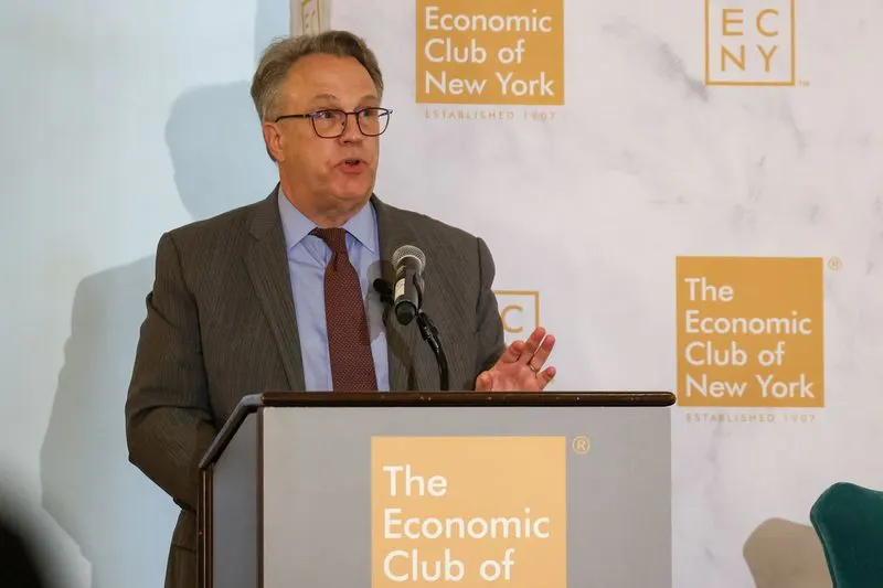 Williams (Fed NY): Lợi nhuận trái phiếu tăng vì kinh tế mạnh, không phải lạm phát