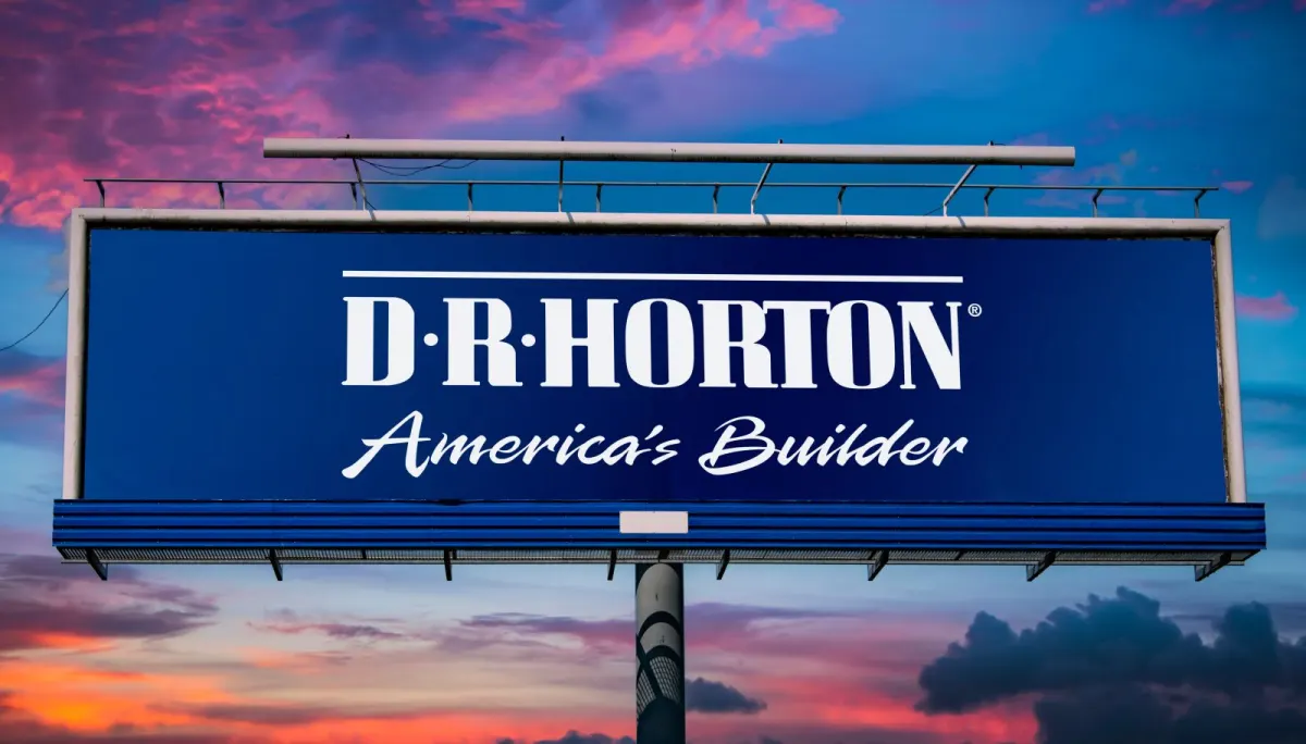 Cổ phiếu D.R. Horton (DHI): Có đang tụt hậu so với ngành?