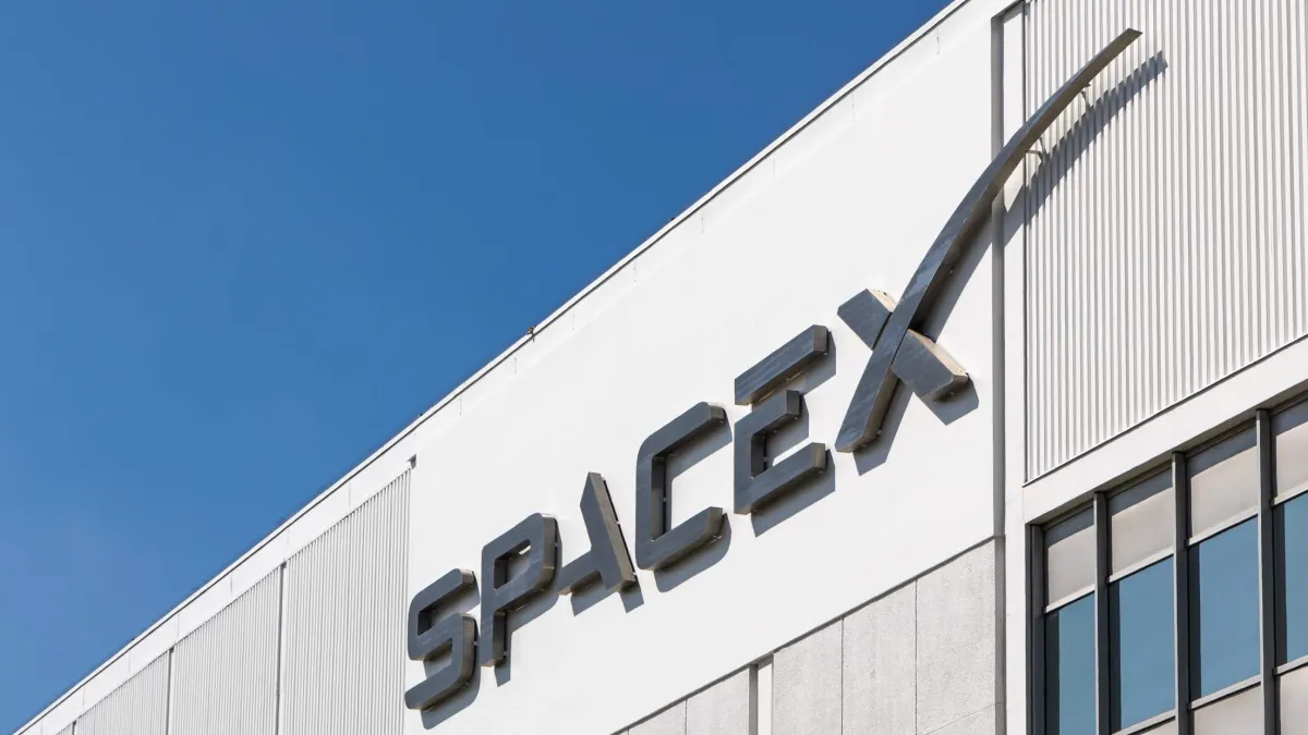 Cổ phiếu SpaceX biến động: Lời khuyên cho quỹ hưu trí